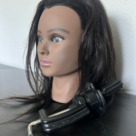 Hairdresser/ hair styling mannequin head - Picture 4 of 4